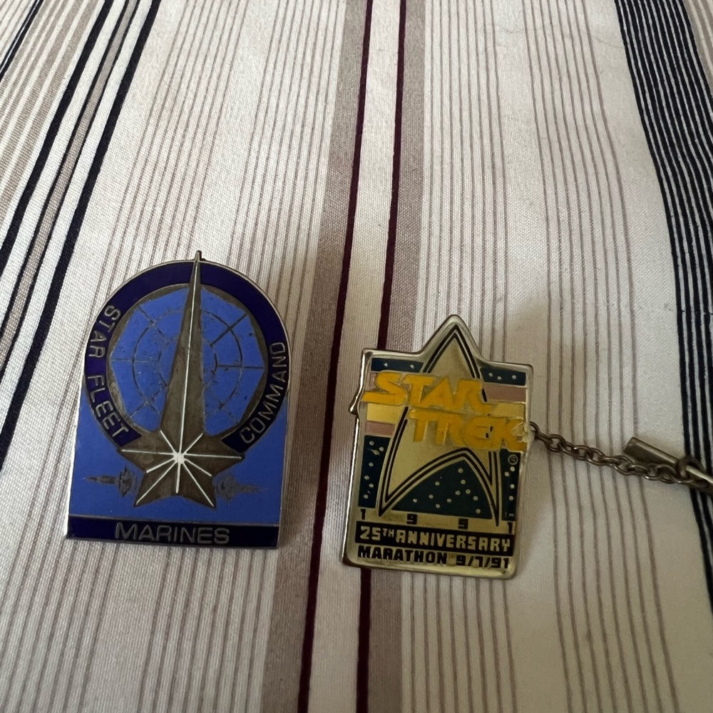 Star Trek Two Vintage Pins, good condition